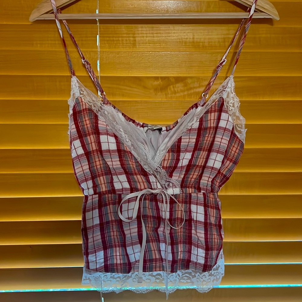 // american eagle // flared // laced // flannel //